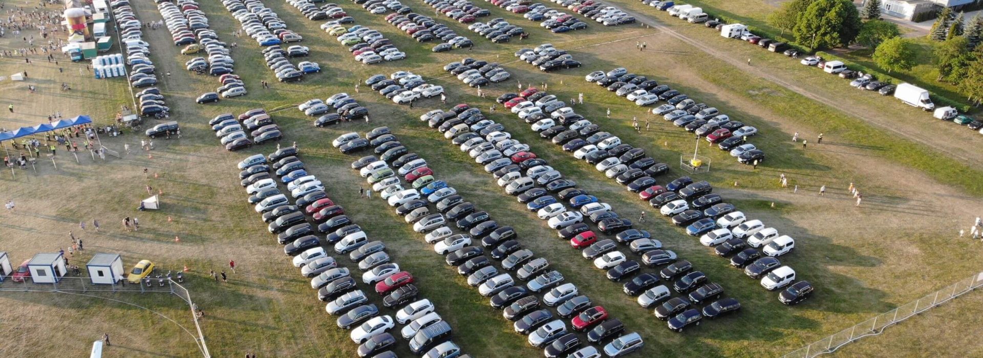 Parkingi